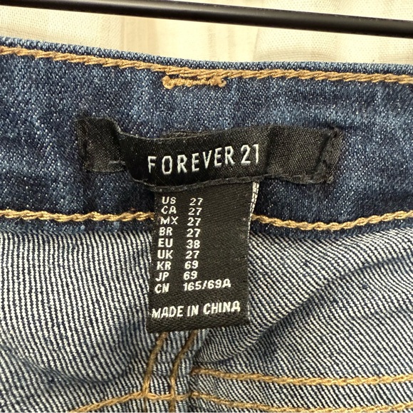 🌈5/$25 BUNDLE! EUC Forever 21 Dark Wash Skinny Jeans size 27 - Picture 6 of 8